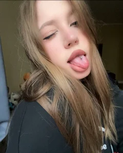 KittyCutestPublic图片 3