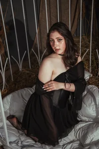 Mary_Miiller Mystery Pic 2