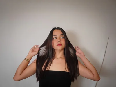 Gis_Melody Public Pic 4