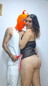 Public de nika_1327  2 Imagens