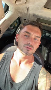 Jonmusclemaster Public 사진 3