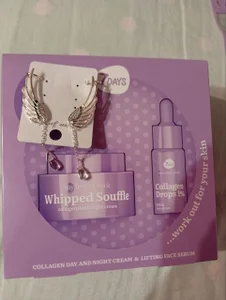 LeonaHarrison Gifts  5টি ছবি