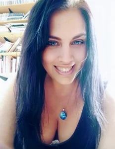 Public de CRUELLAXX  6 Imagens