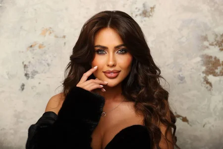 AnaisBellas: Public ( 4 фото)