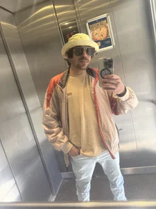 wolfwhite95 Public Pic