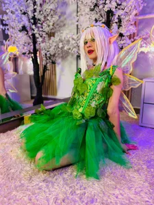 Your favorite fairy 💚🔥 de Alicebenett Foto 6