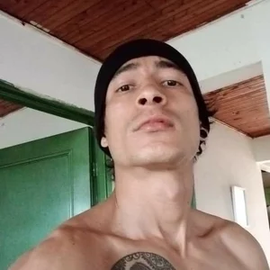 Alejobig27 Public Foto 4