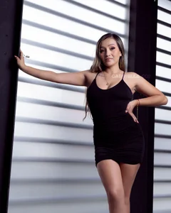 powerful woman de gabriella_coxx  3 Imagens