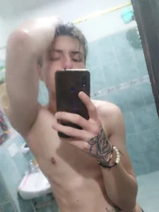 Green_acid01 after bathing صورة واحدة|Green_acid01 after bathing صورتان|Green_acid01 after bathing  2 صور|Green_acid01 after bathing  2 صورة