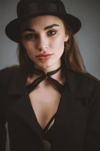 HolleySissel Public Pic 7