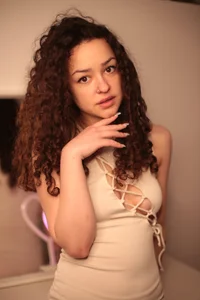 urdollbella Just me Pic 6