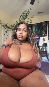 Sweetmelonns Public Pic 3