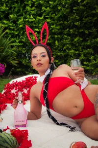 MiiaaMoonroee kullanıcısının Cupid told me that I will be yours tonight ... 😈💘 albümü -  fotoğraf