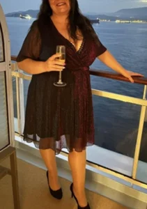 Zdjęcia BustyBellaUK_42 Public:  3