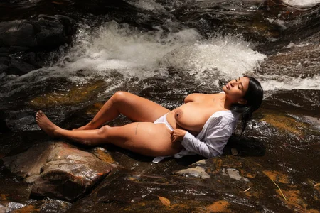 La_indiia filling my soul with nature Pic 4