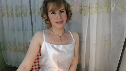 042787DONNA kaysh 사진