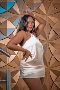 RoxannaBlanche happy and hottie new year ♥ Pic 6