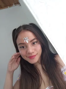 Valen_thompsom_002 🌸KISSES 사진 2