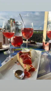 LexyRobert Do you want to spend time with this girl? Poză 2