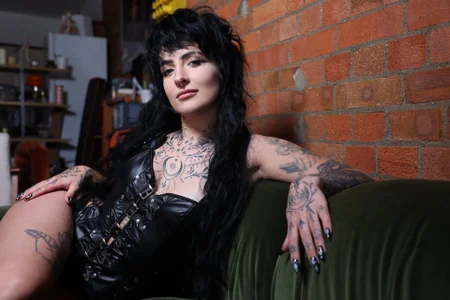 littleinkedblaise666 Just me 😇 Foto 3