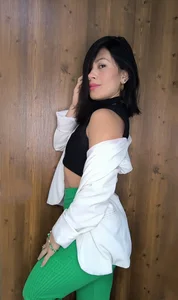 salome_stockman_s 💚💚💚 Foto 8