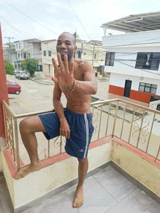 xDonVictor: Public ( фото)