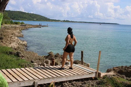 veronika_naughty Sunny holidays Immagine  4