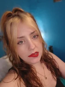 SKYLRoseのPublicの 8枚の写真