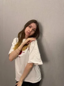 HildaMaise Public Pic 9