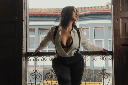 ToriCrossX Businesswoman 사진 4