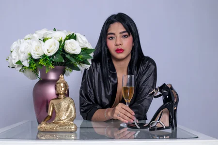 _kyraa_ kullanıcısının 💫 Elegance that provokes 💎🔥 albümü -  7 fotoğraf