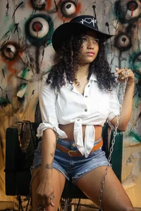 KellyAmbaris Halloween 2025 🎃🔥 Pic 5