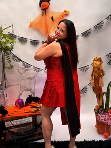 Caperucita Prohibida🍎🎃 od RachellPark  2 snímek