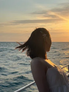 DavidaCordner Between Shadows & Silk 🌑✨ Pic 2