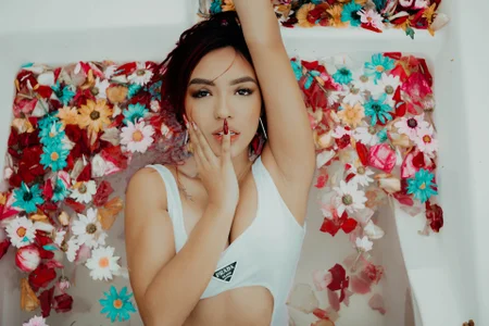 SteffanyBeck Sexy and sweet Steff! Pic 5