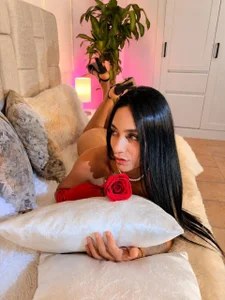 miavegaa1as sensual as a rose🌹🌹🌹图片 3