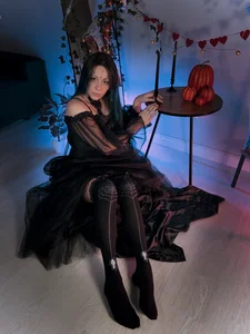 Eiva_noir kullanıcısının A little wicked, a lot of sweet 😈🎃 albümü -  2 fotoğraf
