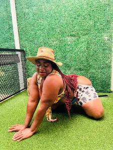 sofi_hill your cowgirl Pic