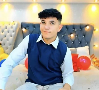 patrick_sanzz: Blue is complementary to the sea ( 2 фото)