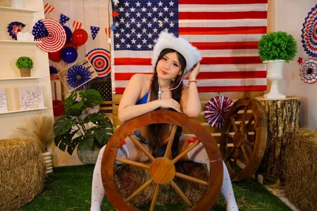 ImSofia222_ July 4🎆 Hình 3