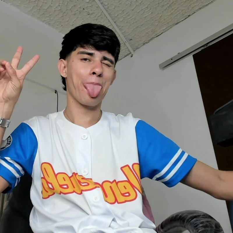 Dyla_n18 熱門圖片 6916