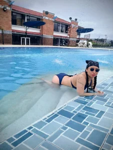 Clarise_Allen POOL DAY Pic 2