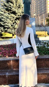 AllenaMarkou Public Immagine  4