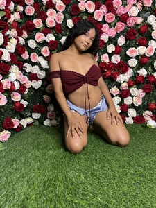 Emma_ster In the flowers 🌹❤️ 06/09/26 รูป  5