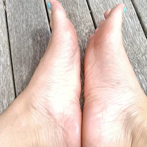 Feet de HANA478  8 photos