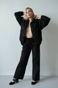 How do you like my black mood? 🖤 de CandyFever  5 Imagens