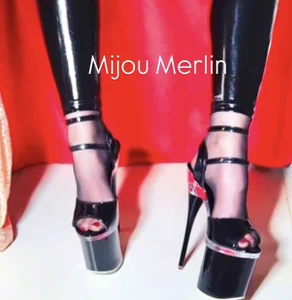 Mijou_Merlin Public 사진 5