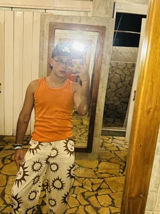 😏😮‍💨 de mia_foxts  3 Imagens