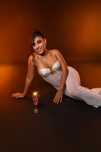 JuliCorrea_ super sexy 🌸 Pic