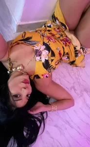 Temis_Selene a little of me 💕🩷 Foto 3